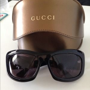 💯 Authentic Selling Gucci Sunglass
