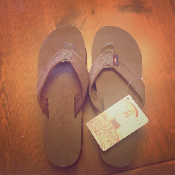 Women's large dark brown rainbow sandals