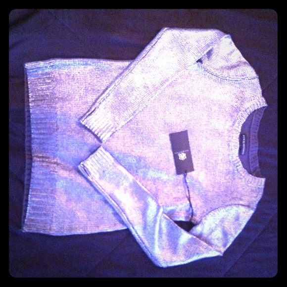 Rock and Republic silver shimmer sweater NWT