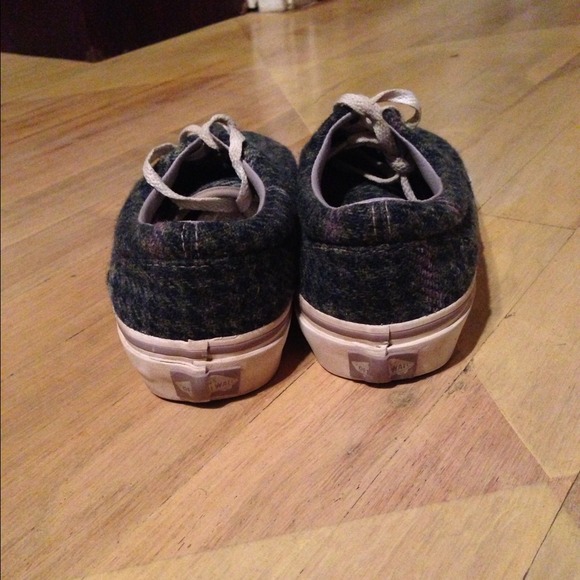 ✅ REDUCED! 🙌 Vans tennis shoes - Picture 2 of 4