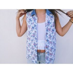 🌴SOLD IN BUNDLE🌴 vintage flower print vest 🌸