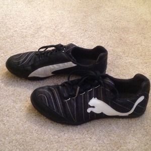 Puma shoes, Kathy purse,  & uggs bundle