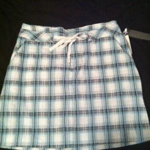Dickers plaid skort NWOT