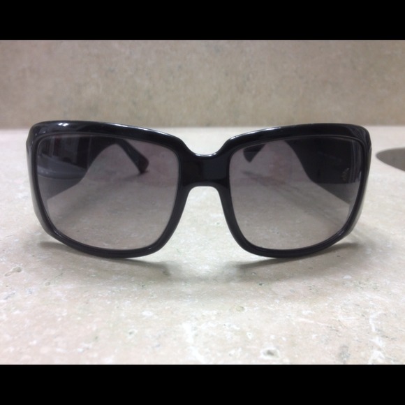 ♻TRADED♻ Fendi Sunglasses main image 4