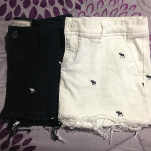 Abercrombie & Fitch mini skirts Bundle!!