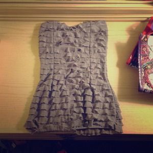 Strapless ruffled top