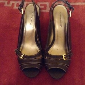 Brown Predictions heels size 6