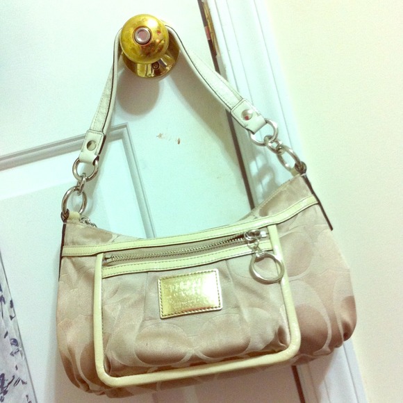 AUTHENTIC COACH BAG