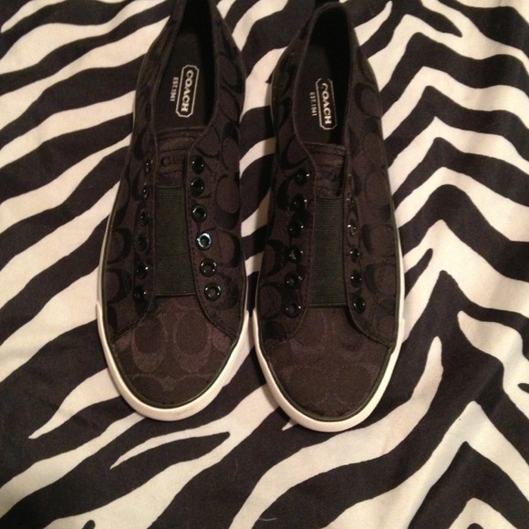 ✋ SOLD Coach shoes