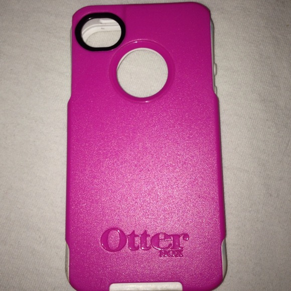 🚨SALE!🚨 Pink and White Otterbox iPhone 4/4s