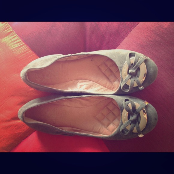 Vince Camuto ballet flats