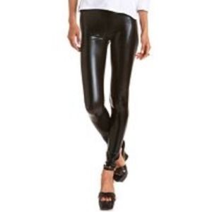 Black liquid leggings ✨