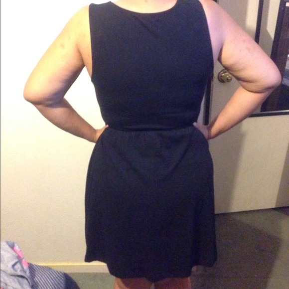 🎉HOST PICK 🎉 Tiger Dress - Picture 2 of 3