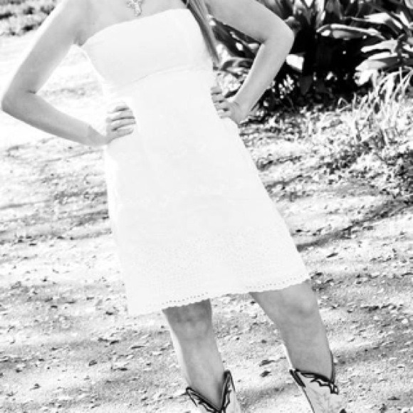 Dress - Picture 2 of 3