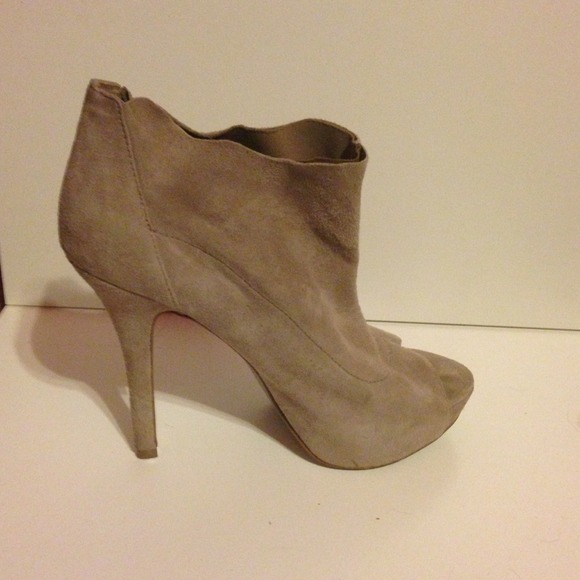 Tan suede peep toe bootie