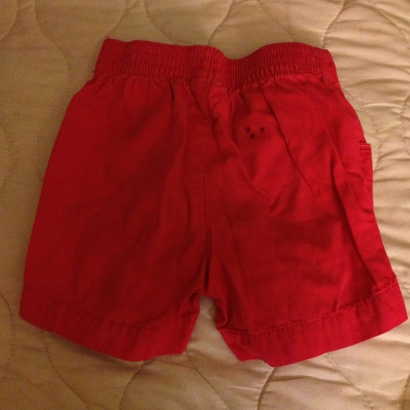 Pink shorts - Picture 2 of 2