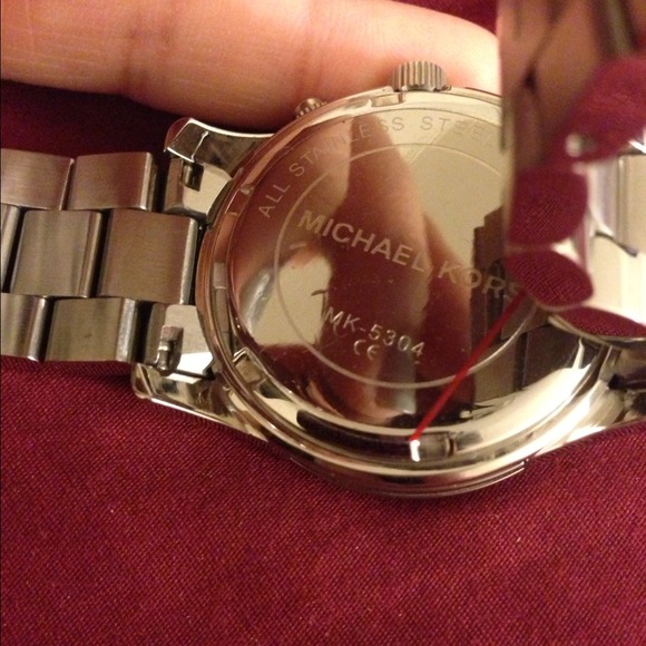 Authentic Michael kors 5304 - Picture 2 of 3