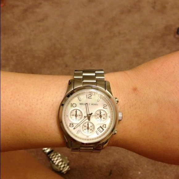 Authentic Michael kors 5304 - Picture 3 of 3