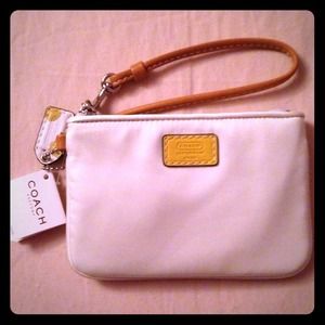 Coach Wristlet White and Yellow