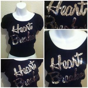 🔴Sold🔴Heart Breaker Top