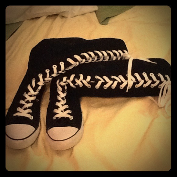 Converse boots