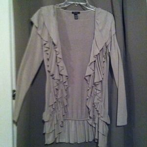 Top ruffled lightweight