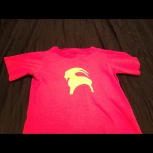 Back country red tee