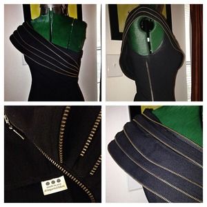 Three Dot... Zipper detail knit dress