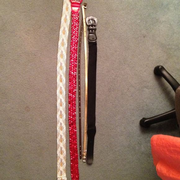 ❌Sold in a bundle ❌ 5 Macys belts - Picture 2 of 3