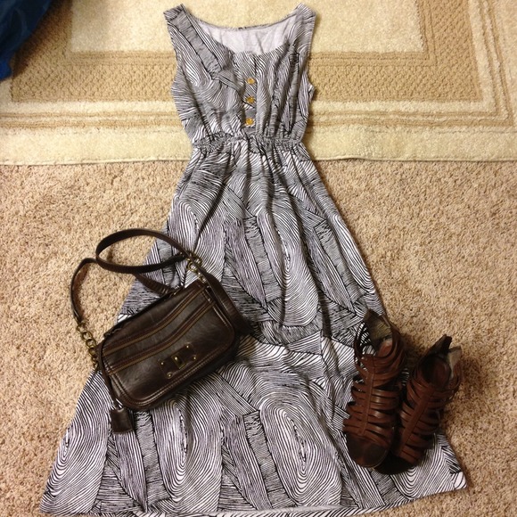 black & white lines dress