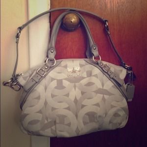 Authentic Coach Purse(Looking To Trade)
