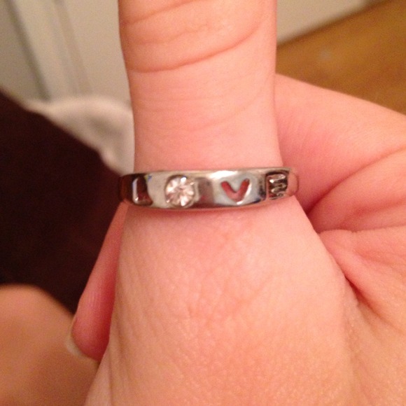 LOVE ring💗