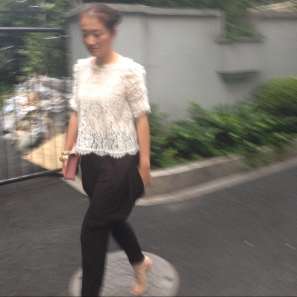 Lace top - Picture 3 of 3