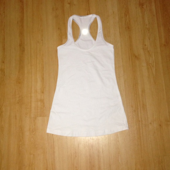 Lululemon Cool Racerback (Size 2)