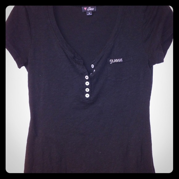 Guess Henley Tshirt