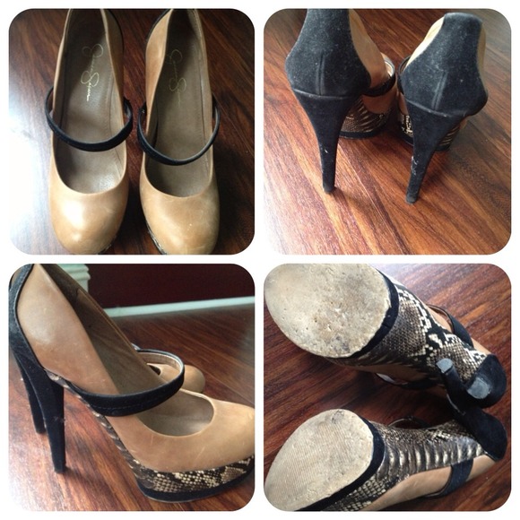 Jessica Simpson Snake Skin Pump