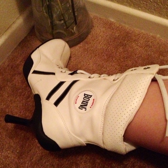 SOLD in bundle - Picture 2 of 4