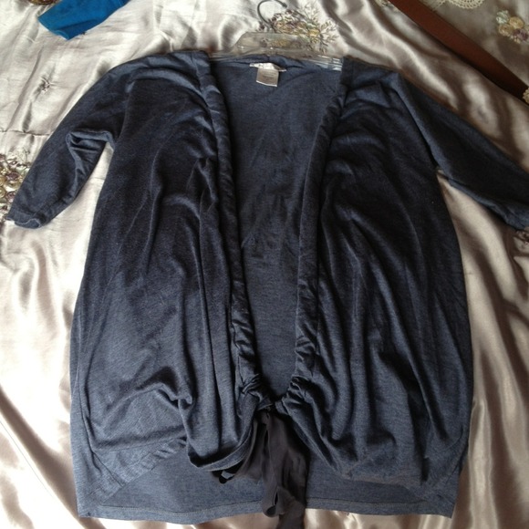 Cardigan - Picture 3 of 3