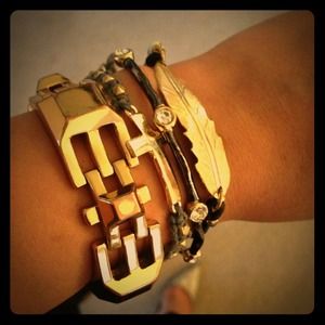 Stella & Dot Gold Luxor Link Bracelet