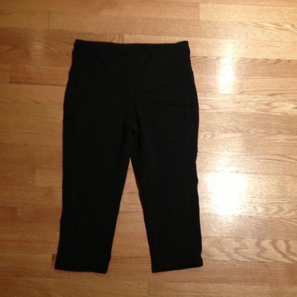 SOLD ✌FREE WITH ANY PURCHASE New balance pants