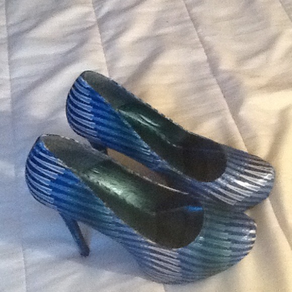 Blue white with green heels