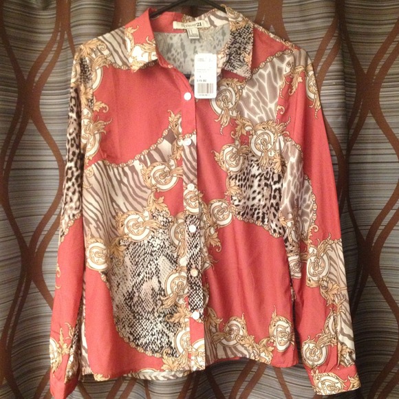 Snake print , Zebra chained patterned top