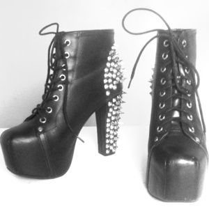 Jeffrey Campbell spiked lita