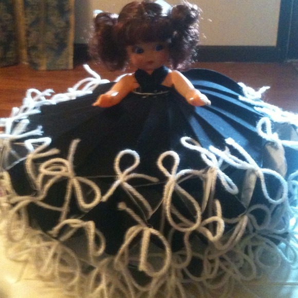 Custom dolls - Picture 1 of 2