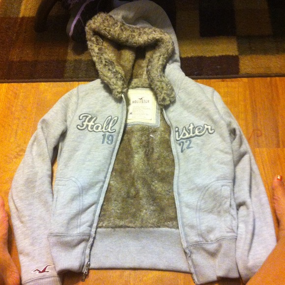 Hollister fur medium but fits small