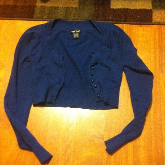 Super cute half jacket