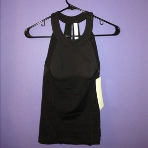 🚫SOLD in bundle🚫Brand new Lululemon tank