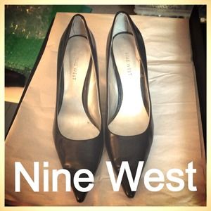 Nine West Black 👠 Heels 👠