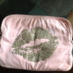 Juicy laptop case