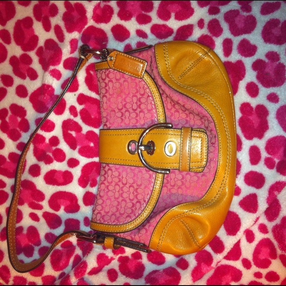 Small AUTHENTIC Pink Coach bag